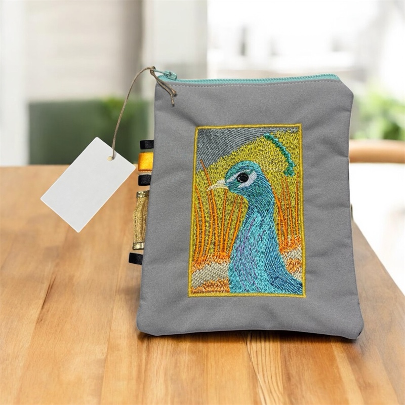 Pávův pohled- Ručně šitý necesér, Kosmetická taštička