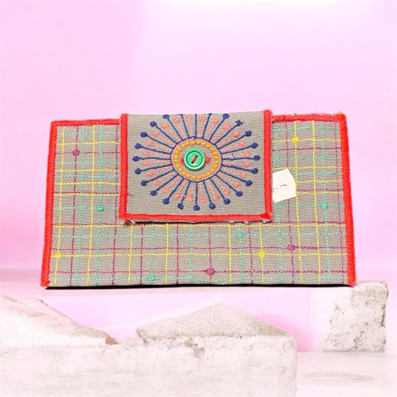 Ručně šitý necesér, Kosmetická taštička